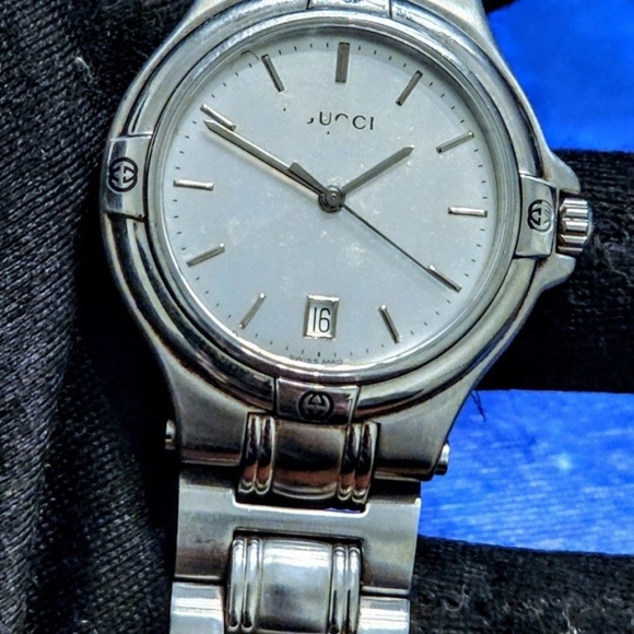 Vintage (1990s) Gucci Mens Classic Dress Watch Swiss Made - Picture 3 of 8